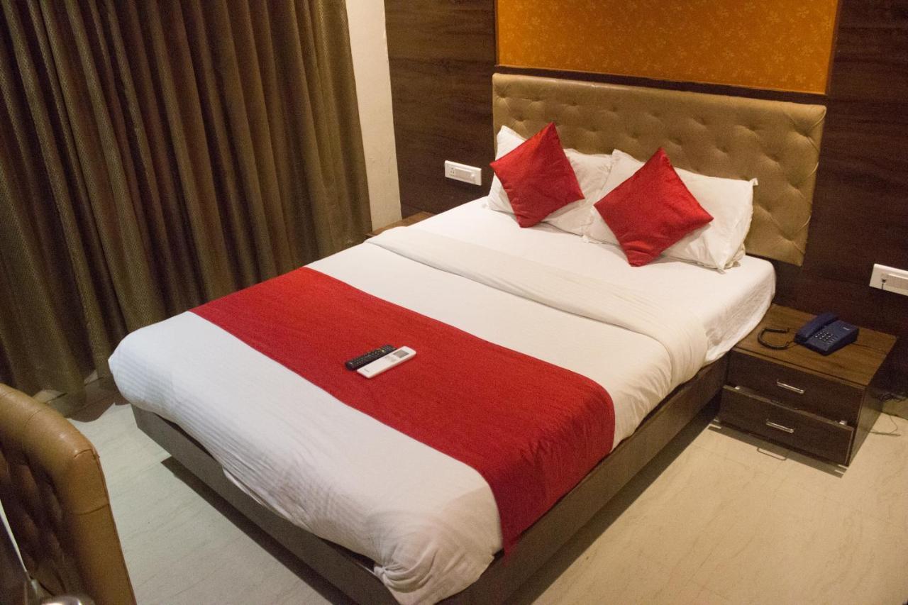 Highland Residency The Boutique Hotel ธาเน ภายนอก รูปภาพ